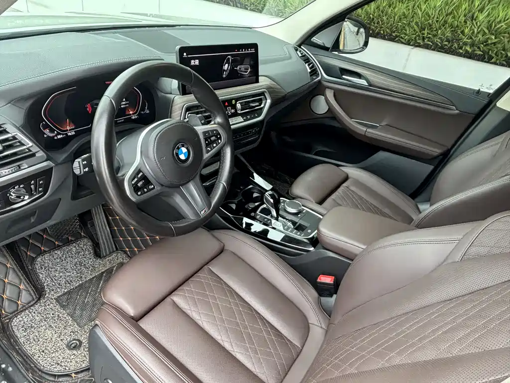 BMW X3 2022 — фото 9