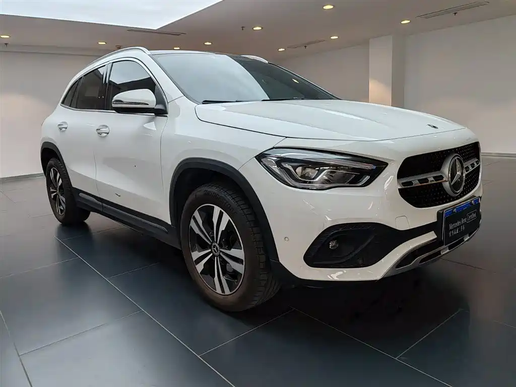 Mercedes-Benz GLA 2021 — фото 2