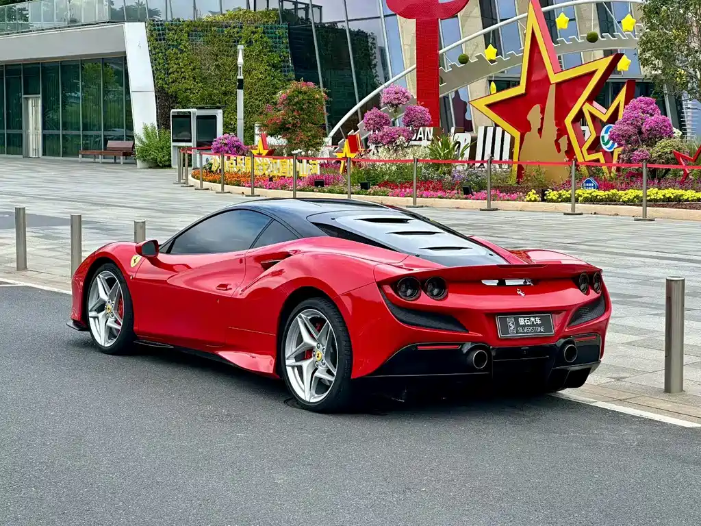 Ferrari F8 2022 — фото 3