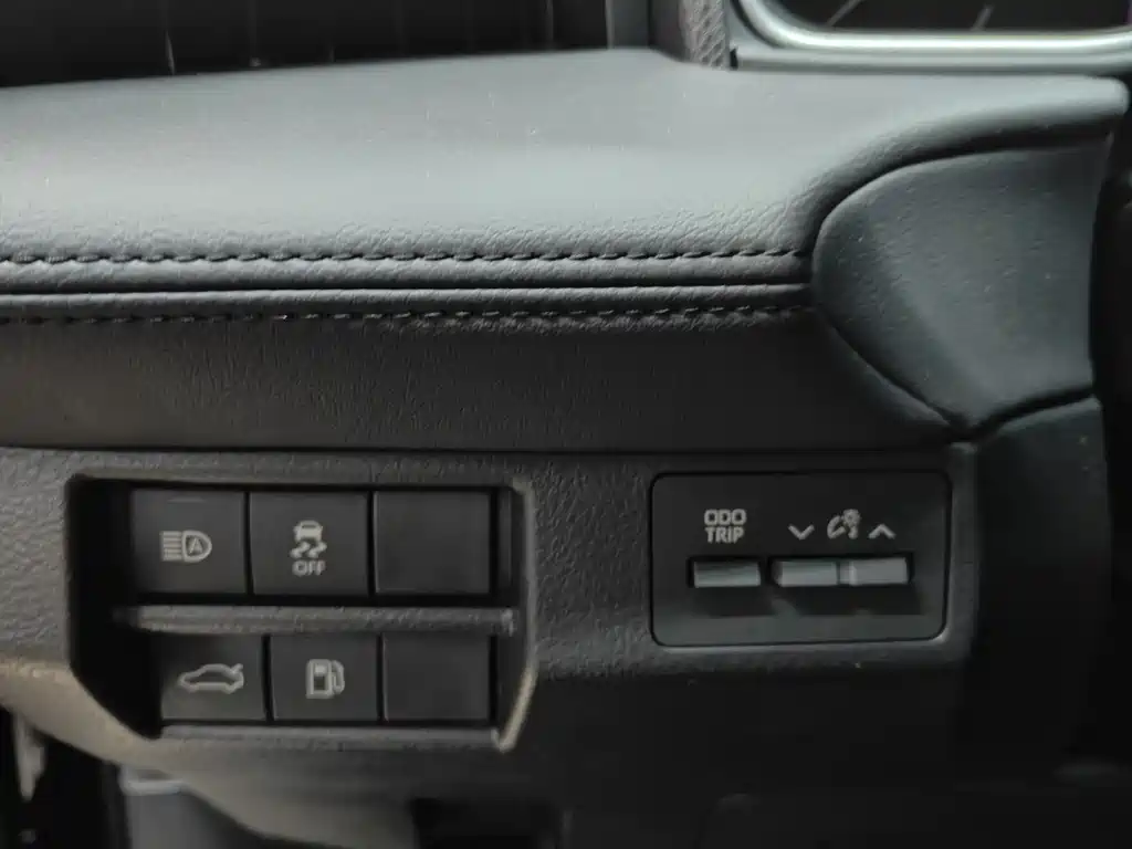 Toyota Avalon 2019 — фото 14