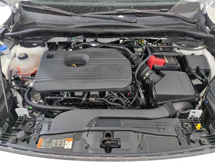 Ford Edge 2020 — фото 10
