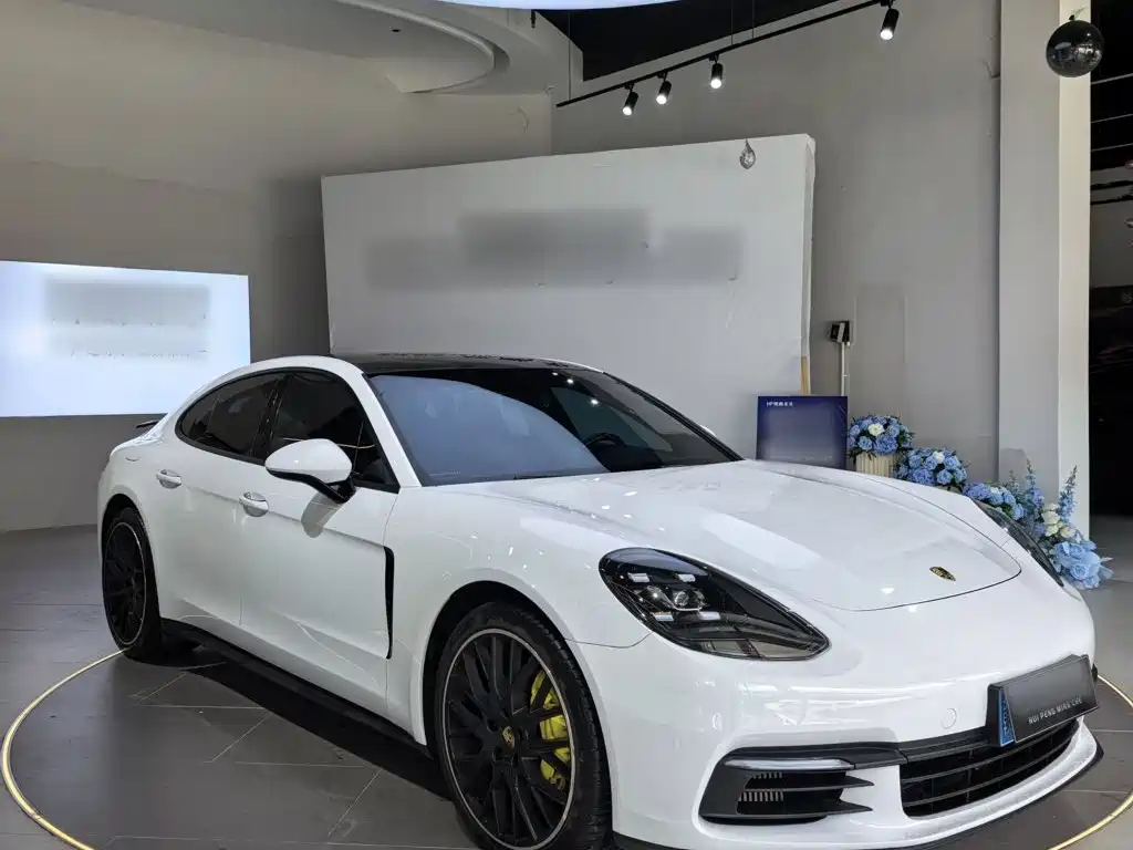 Porsche Panamera 2020 — фото 4