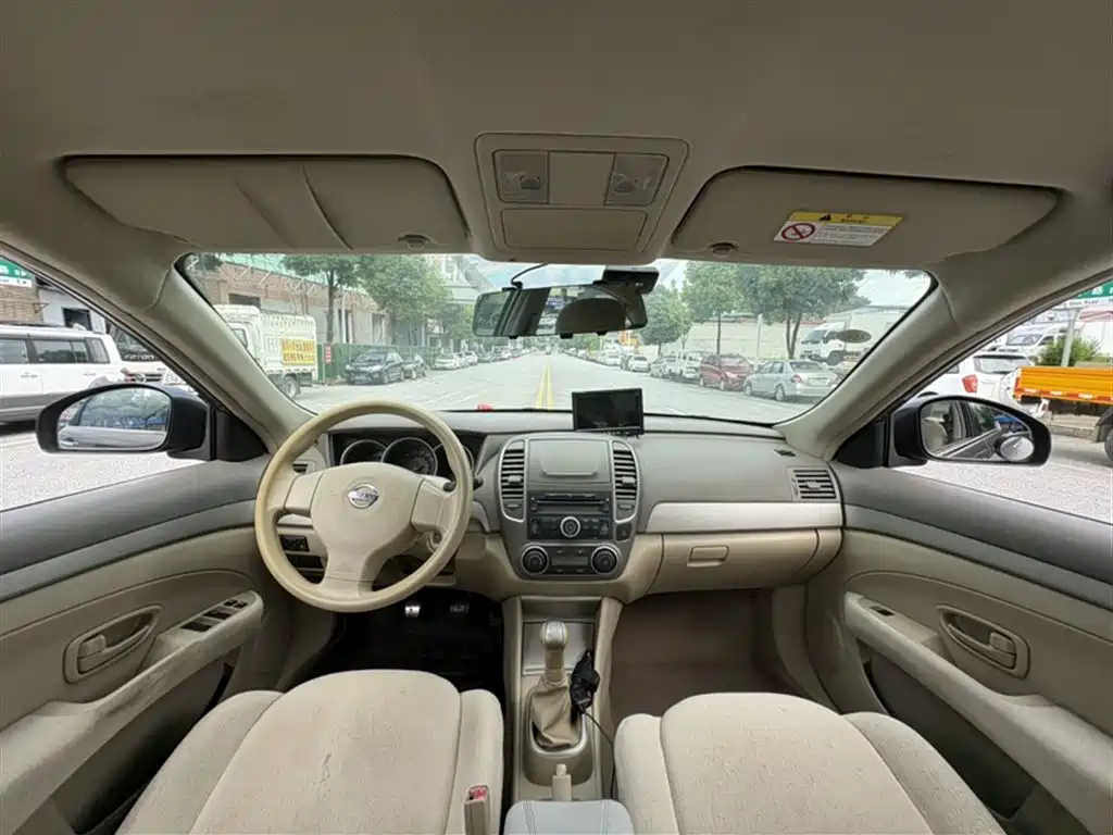 Nissan Sylphy 2016 — фото 21