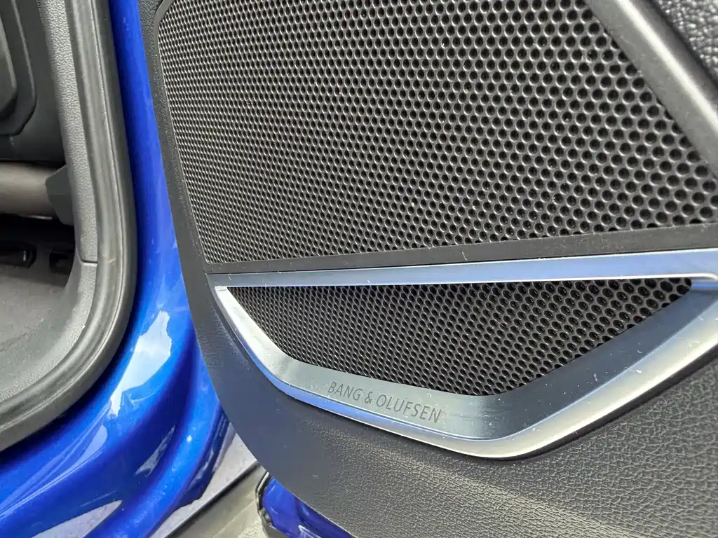 Audi Q3 2019 — фото 13