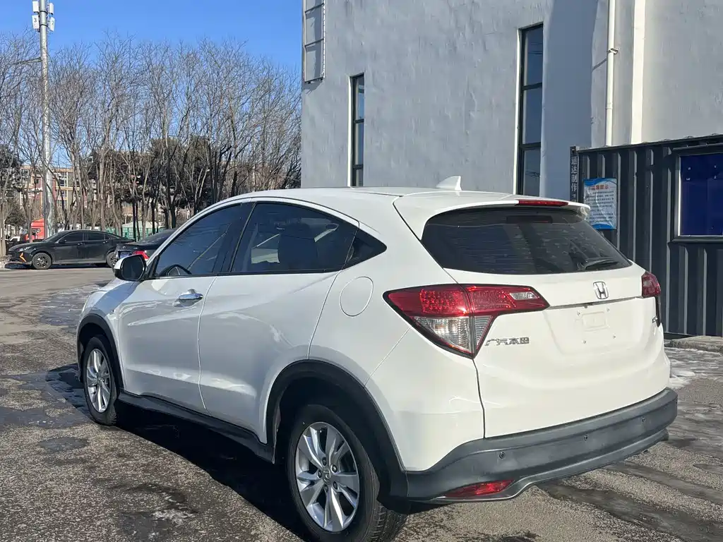 Honda Vezel 2019 — фото 9