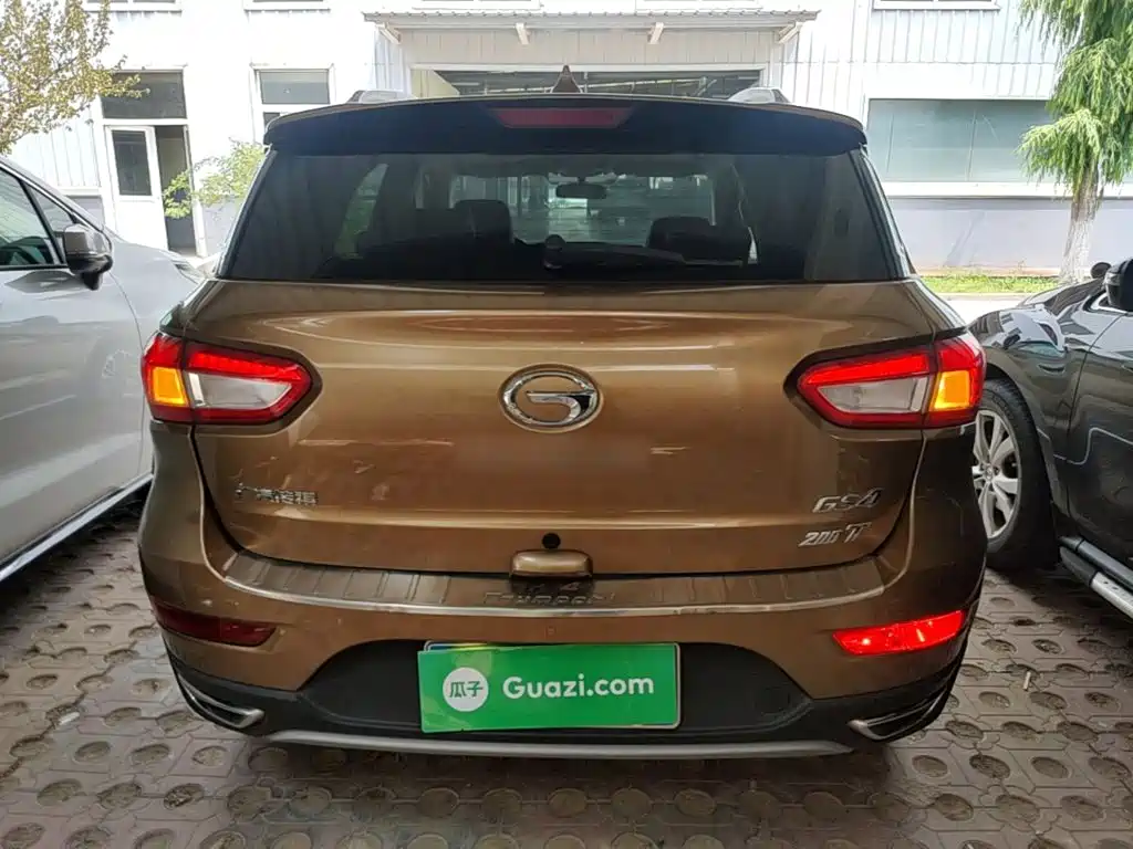 GAC Motor Trumpchi GS4 2015 — фото 6