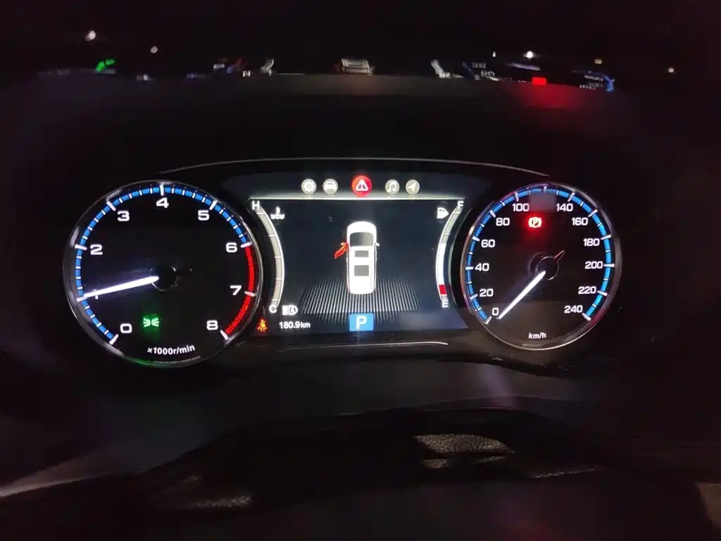 GAC Motor Trumpchi M8 2018 — фото 4