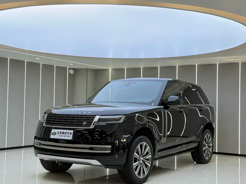 Land Rover Range Rover 2023 — фото 1