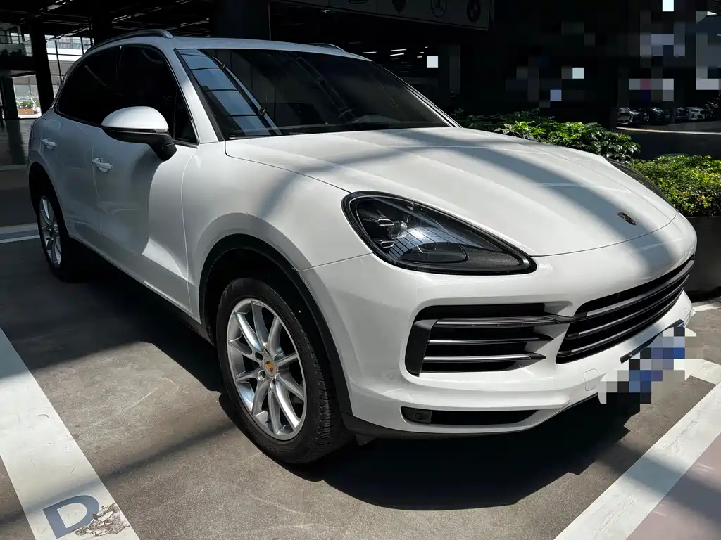 Porsche Cayenne 2018 — фото 3