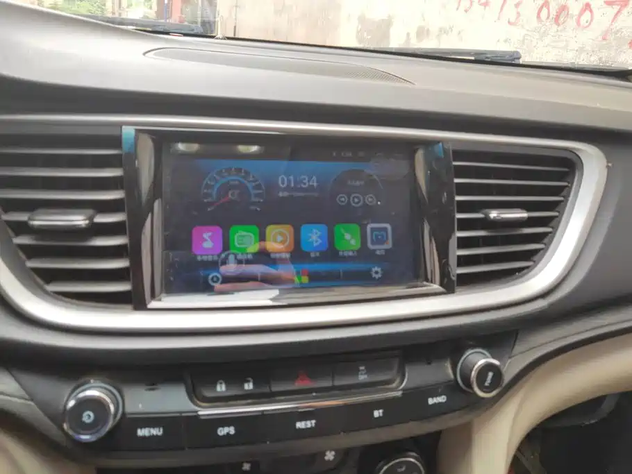 Buick Excelle 2018 — фото 13