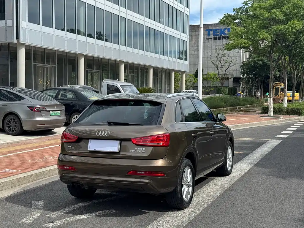 Audi Q3 2013