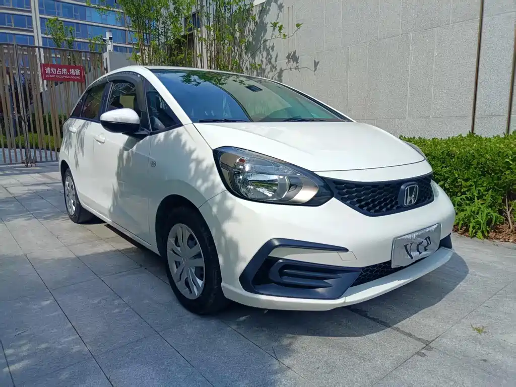 Honda Fit 2022 — фото 2