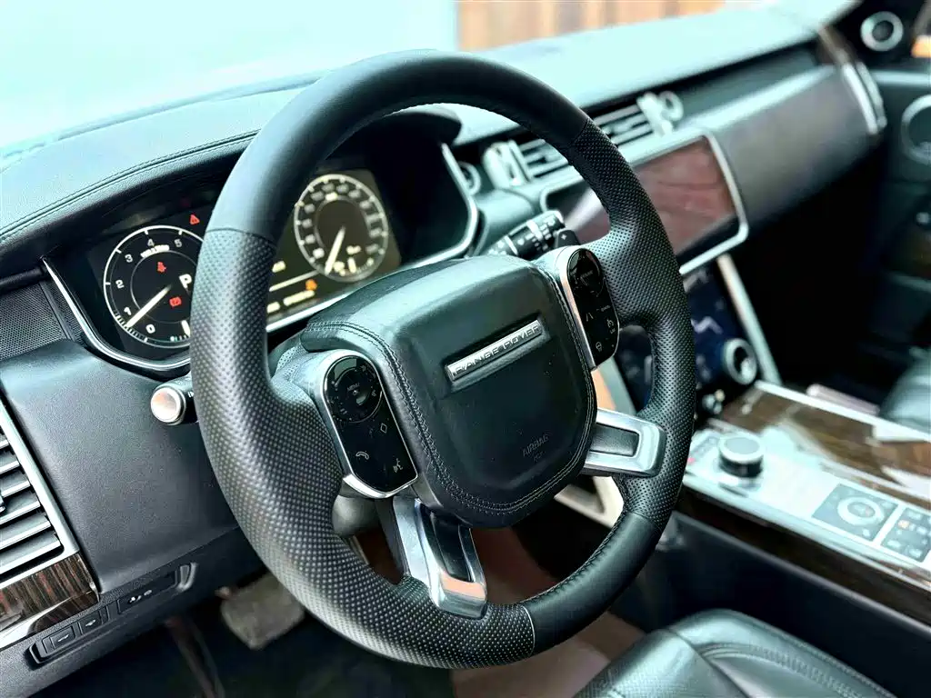 Land Rover Range Rover 2016 — фото 10