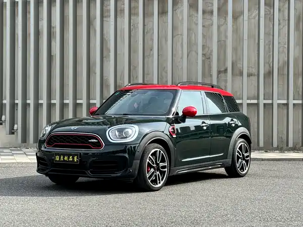 MINI JCW COUNTRYMAN 2018