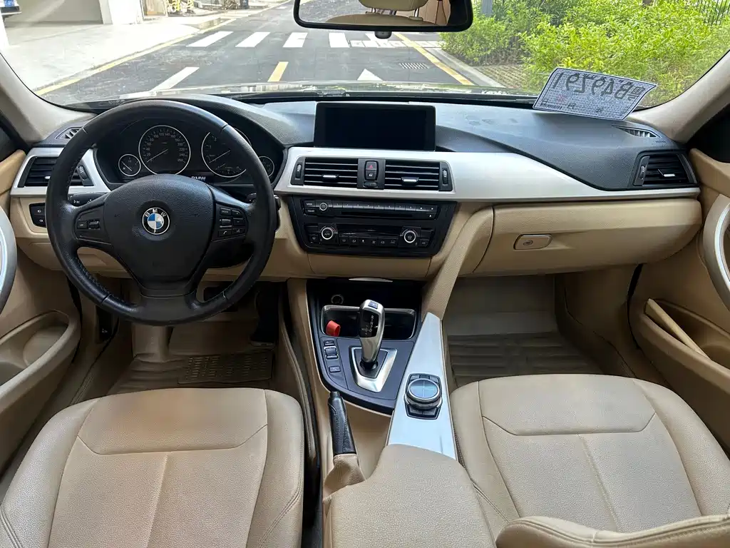 BMW 3 Series 2014 — фото 12