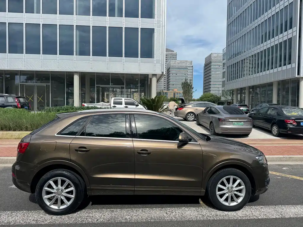Audi Q3 2013
