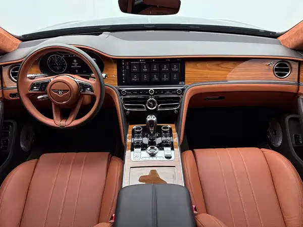 Bentley Flying Spur Plug-In Hybrid 2023