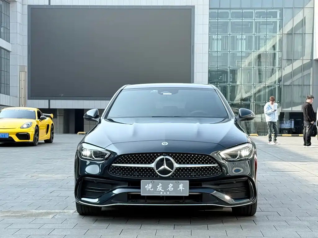 Mercedes-Benz C-Class 2023 — фото 2