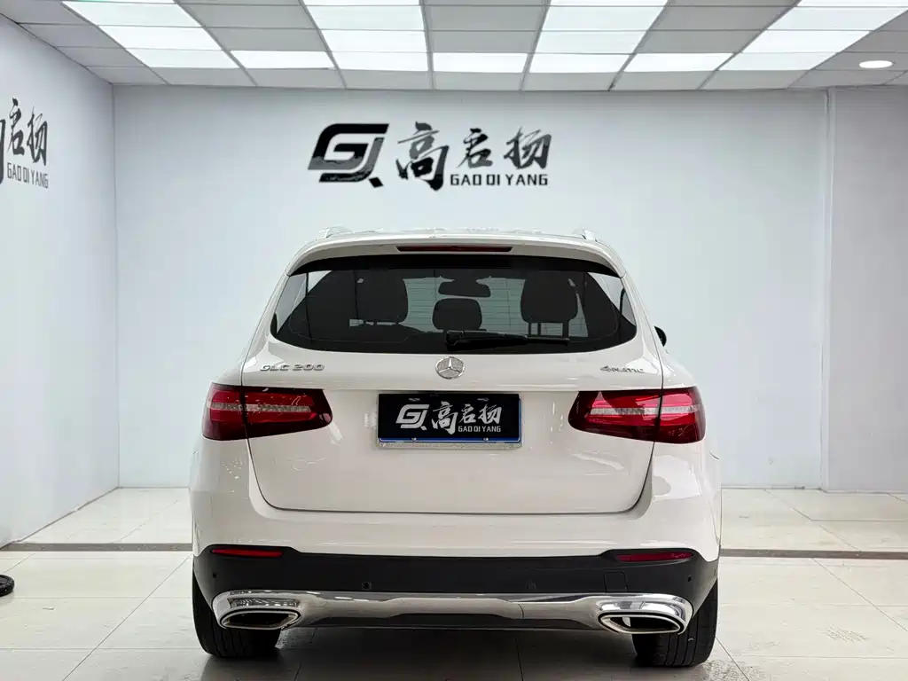 Mercedes-Benz GLC 2018 — фото 26