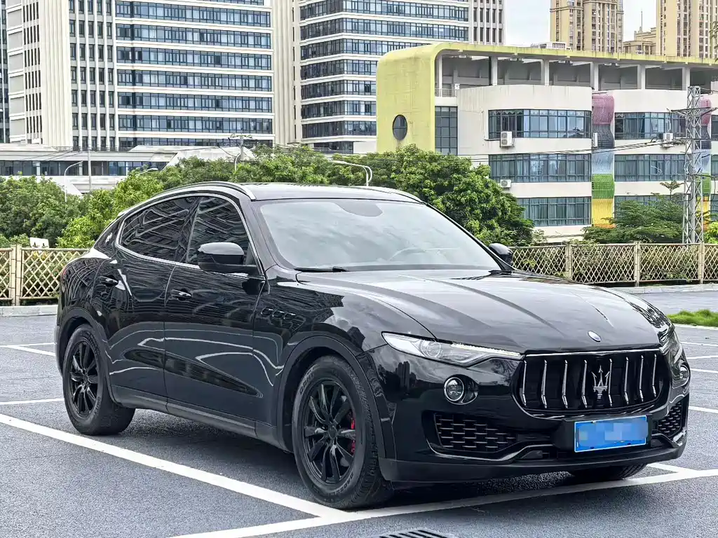 Maserati Levante 2017 — фото 3