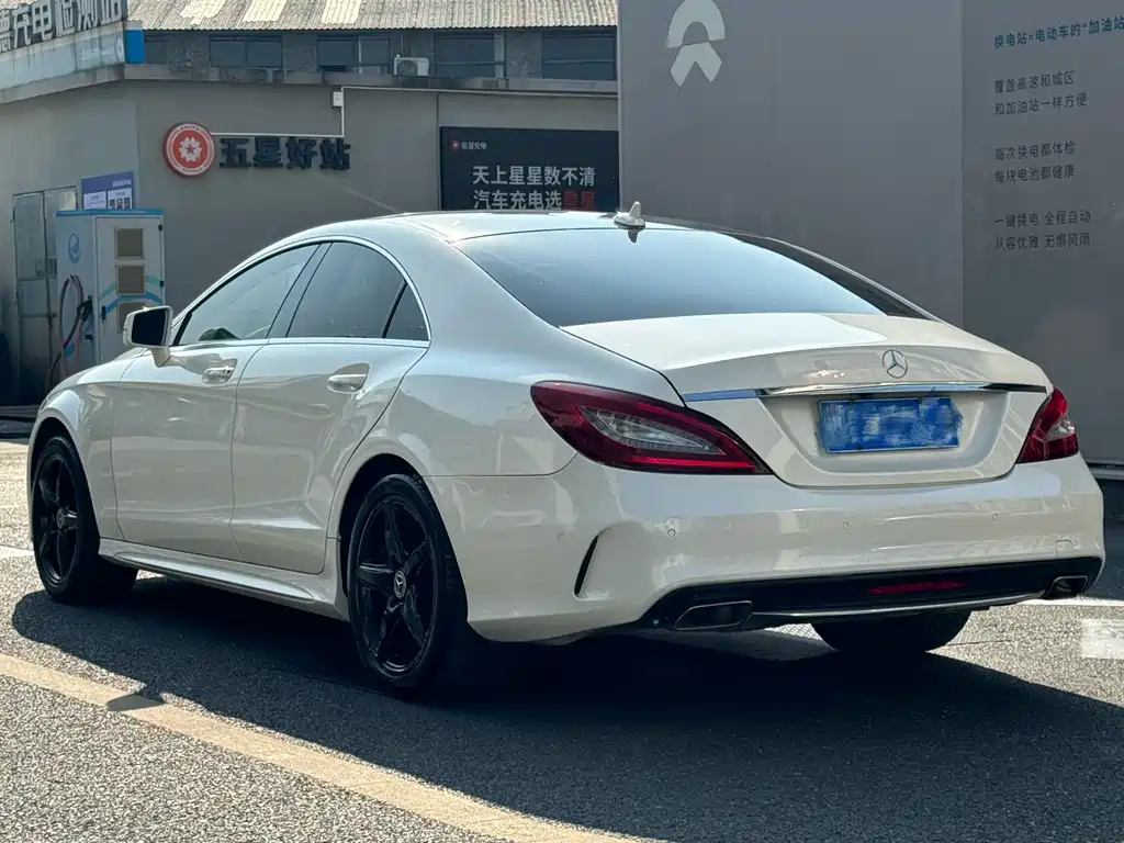 Mercedes-Benz CLS 2017 — фото 9