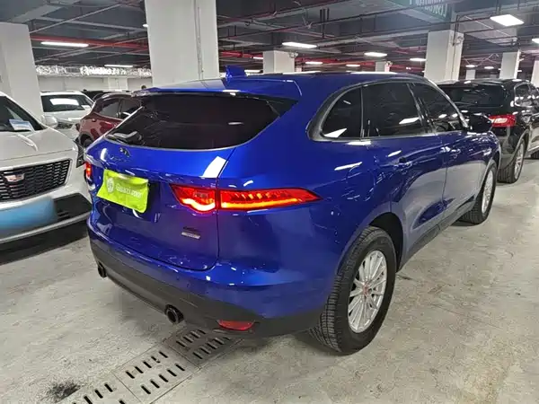 Jaguar F-PACE 2018