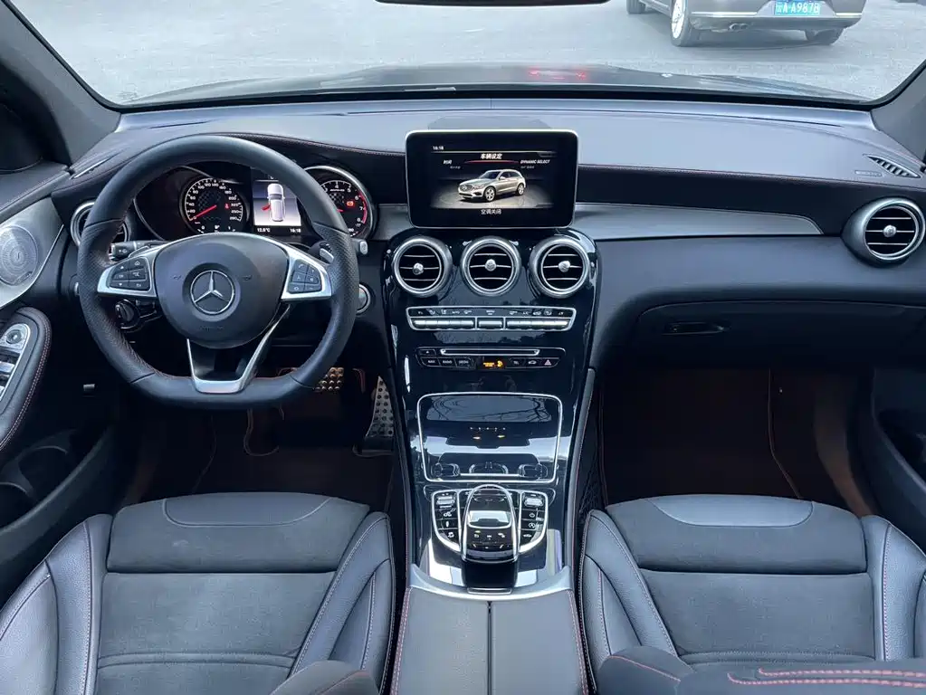 Mercedes-Benz GLC AMG 2019 — фото 10