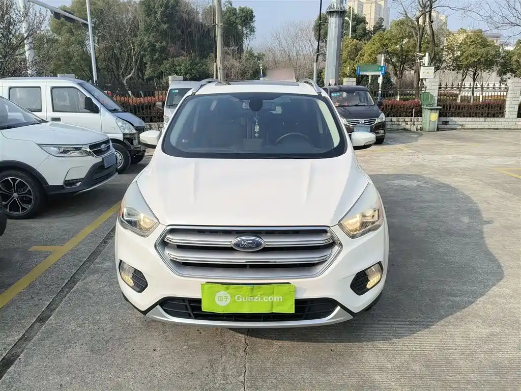 Ford Kuga 2016 — фото 3