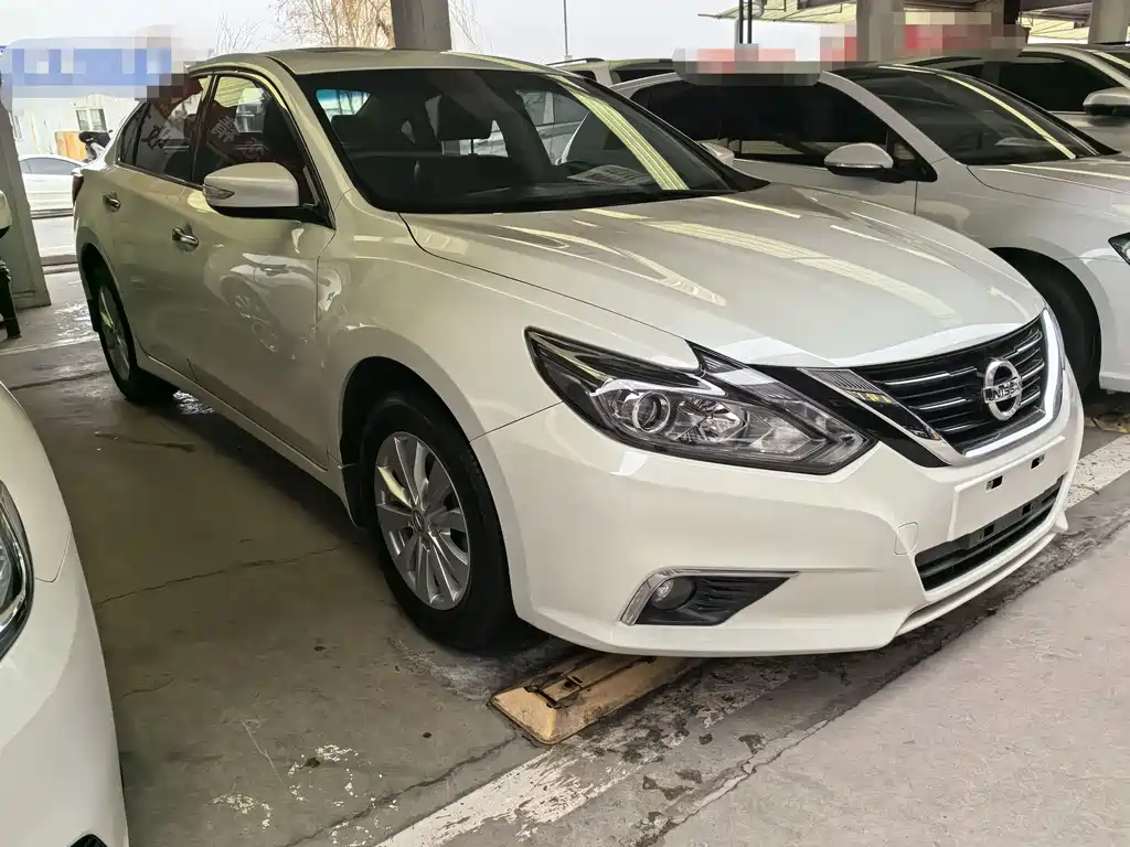 Nissan Teana 2018