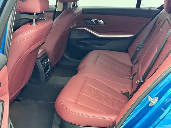 BMW i3 2023