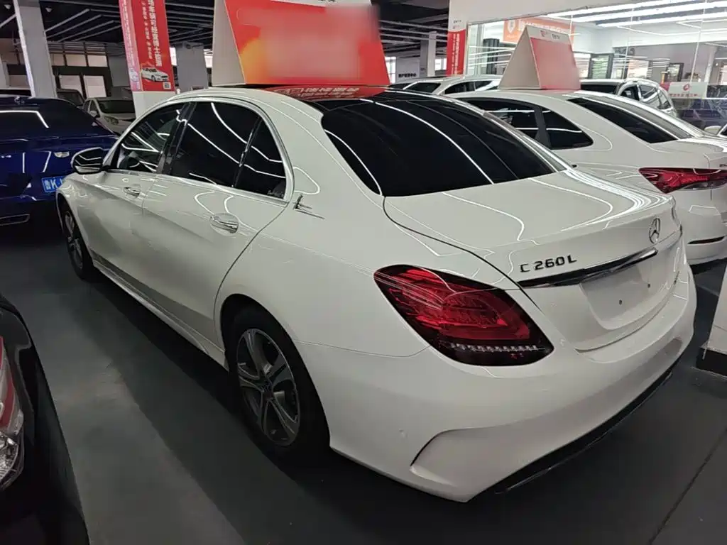 Mercedes-Benz C-Class 2020 — фото 5