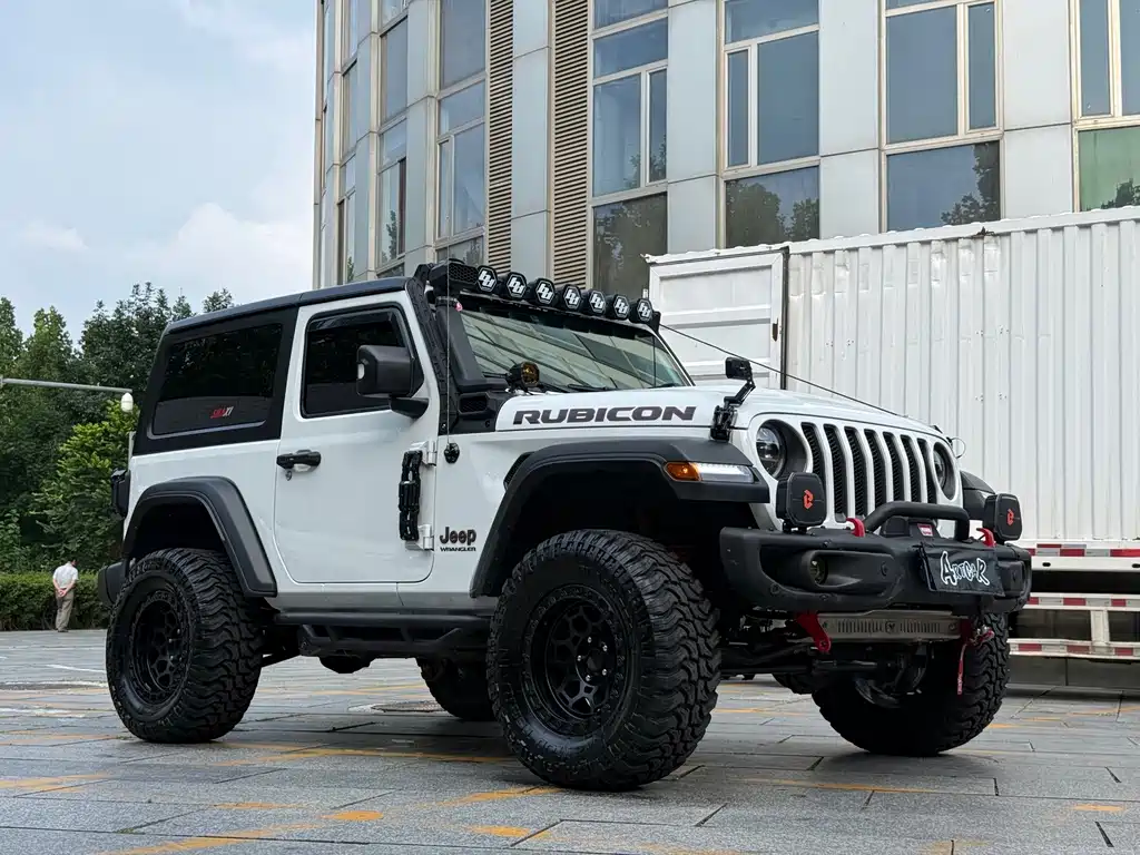 Jeep Wrangler 2021 — фото 9