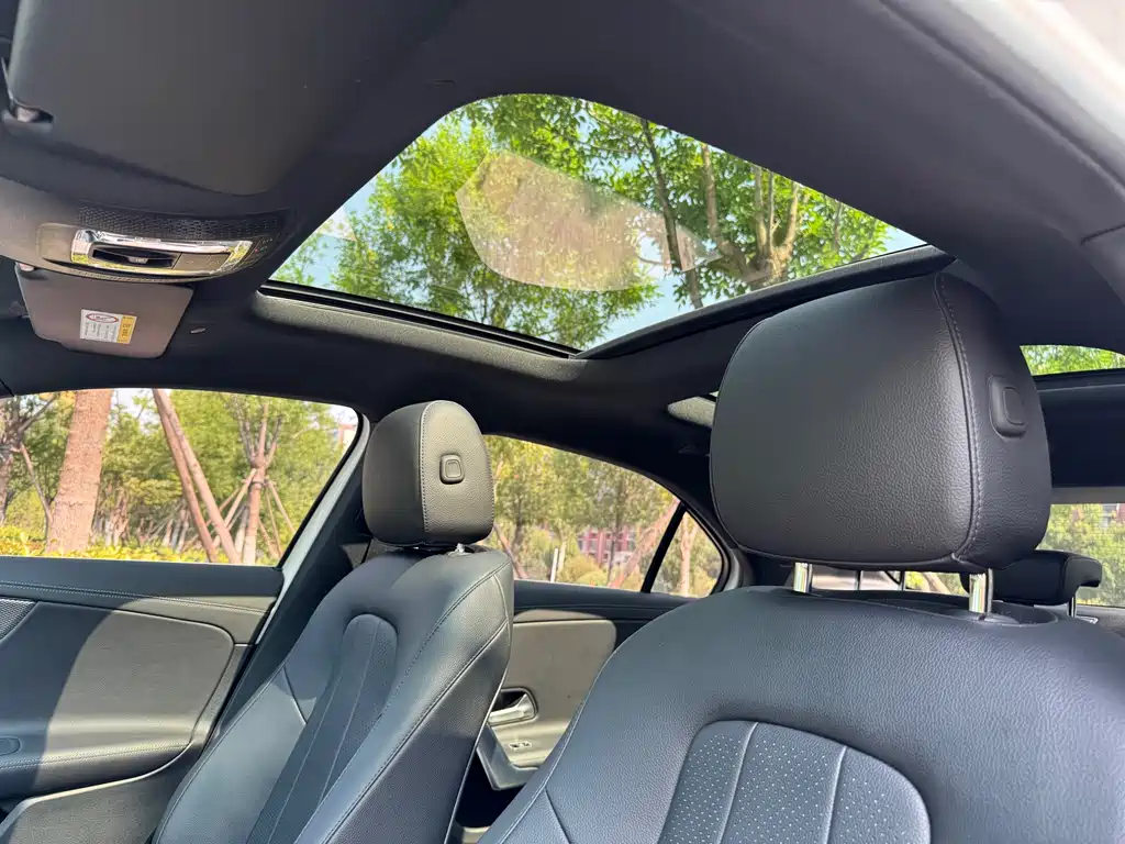 Mercedes-Benz A-Class 2023 — фото 13