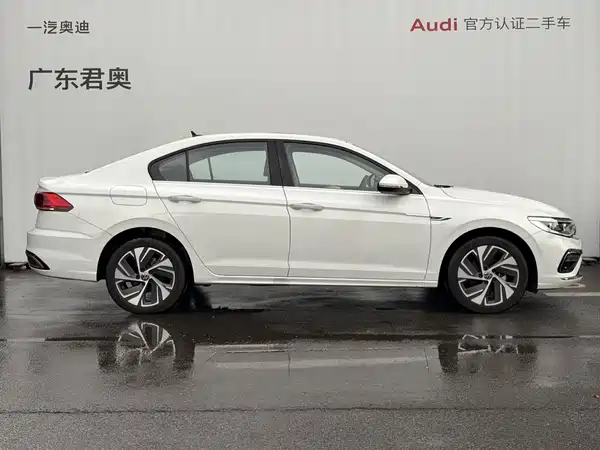 Volkswagen Bora 2024