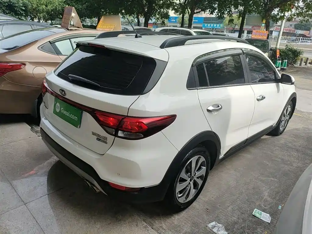 Kia KX Cross 2018 — фото 7