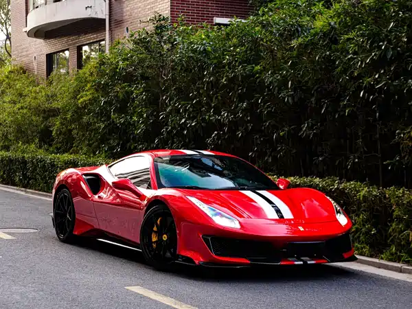 Ferrari 488 2020