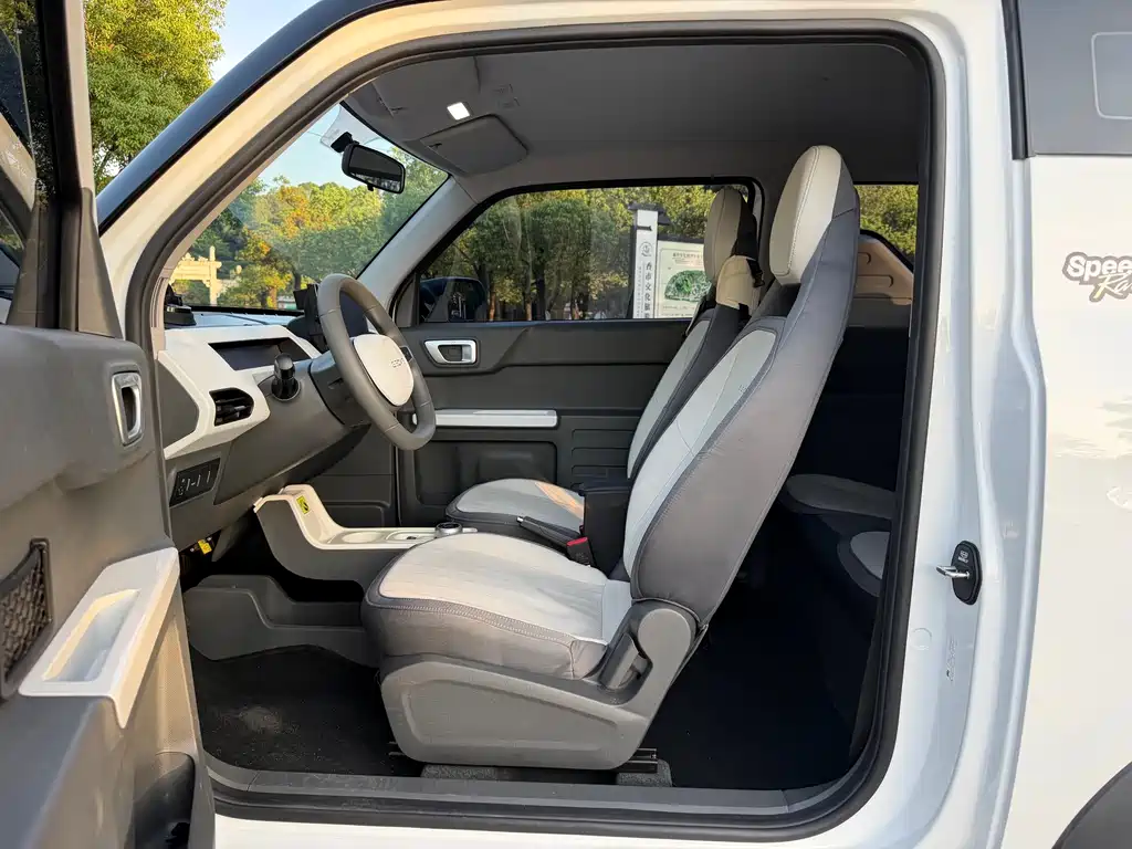 Geely Galaxy Panda 2024