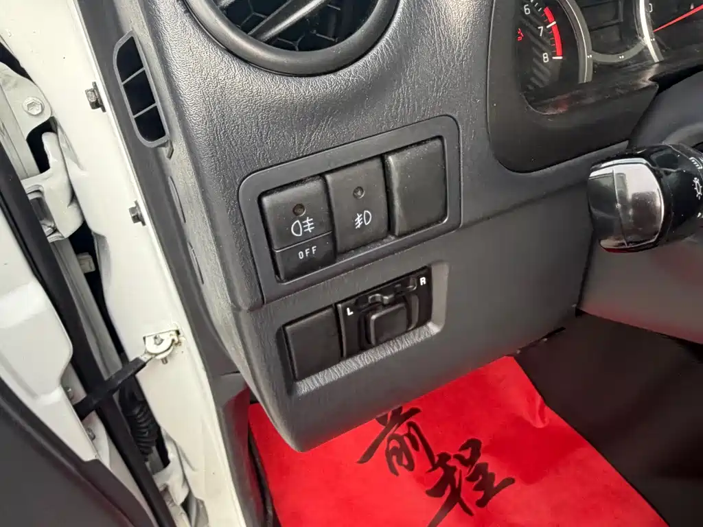 Suzuki Jimny 2015 — фото 7