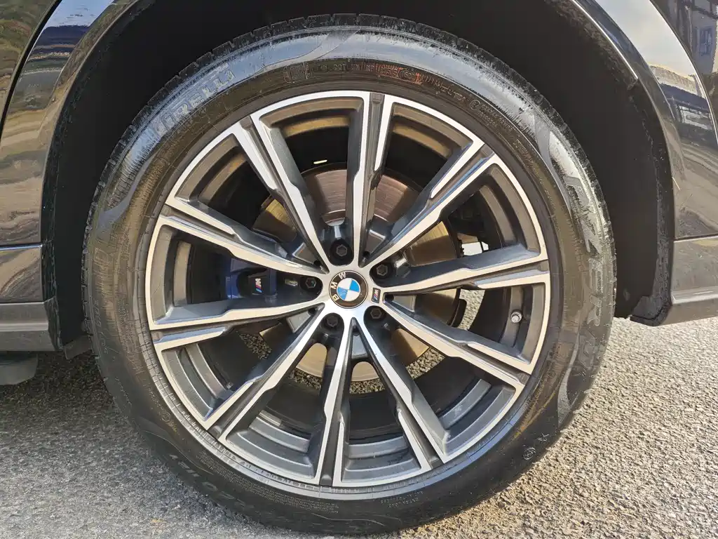 BMW X6 2022 — фото 11