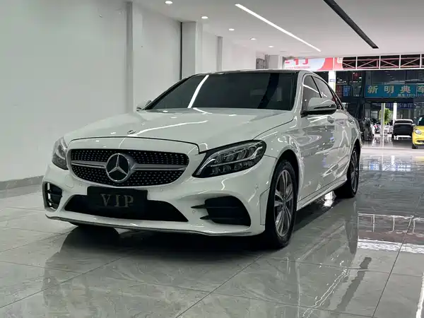 Mercedes-Benz C-Class 2021