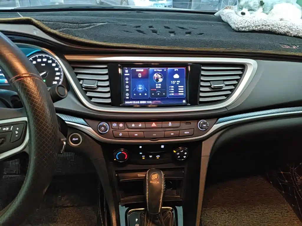 Buick Excelle 2021 — фото 13