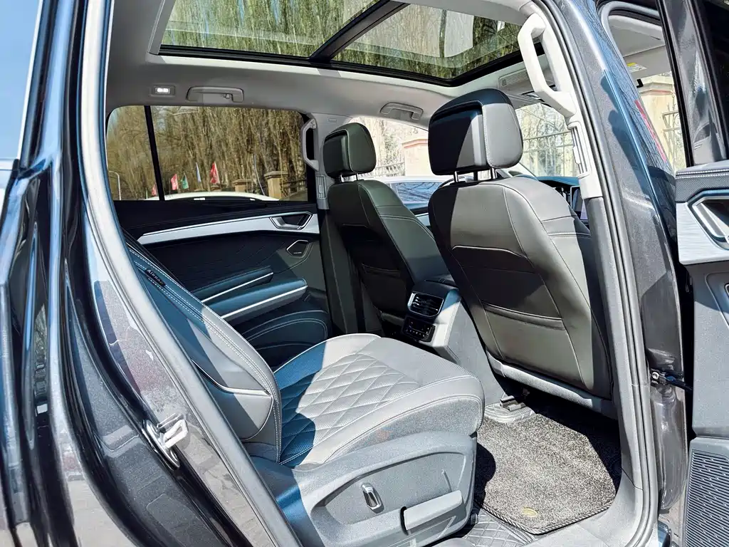 Volkswagen Talagon 2023 — фото 10