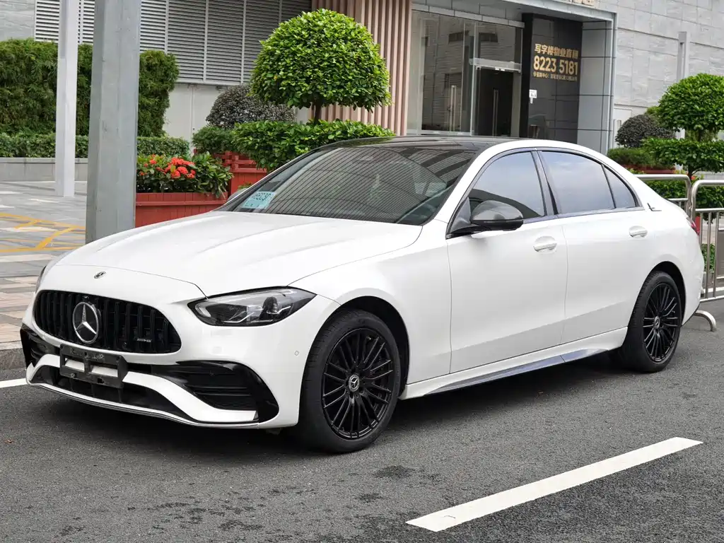 Mercedes-Benz C-Class 2023 — фото 1