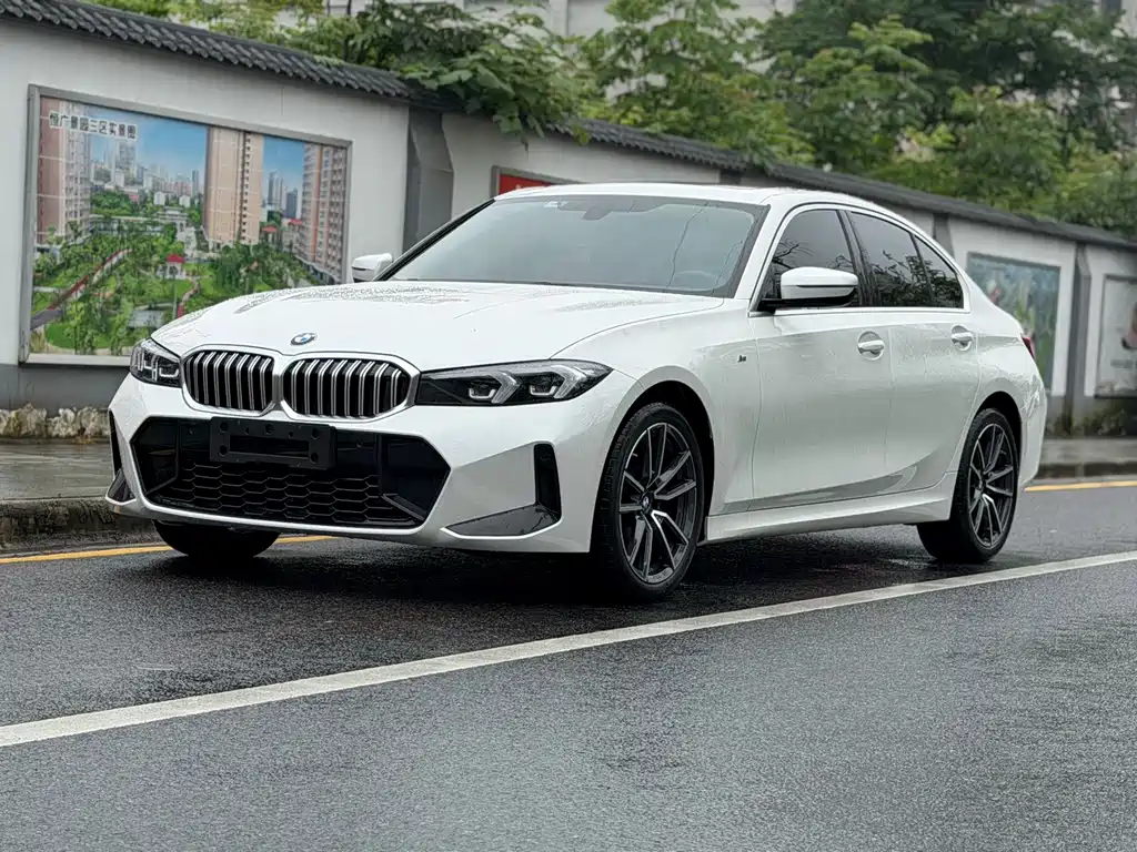 BMW 3 Series 2023