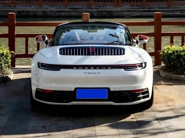Porsche 911 2022