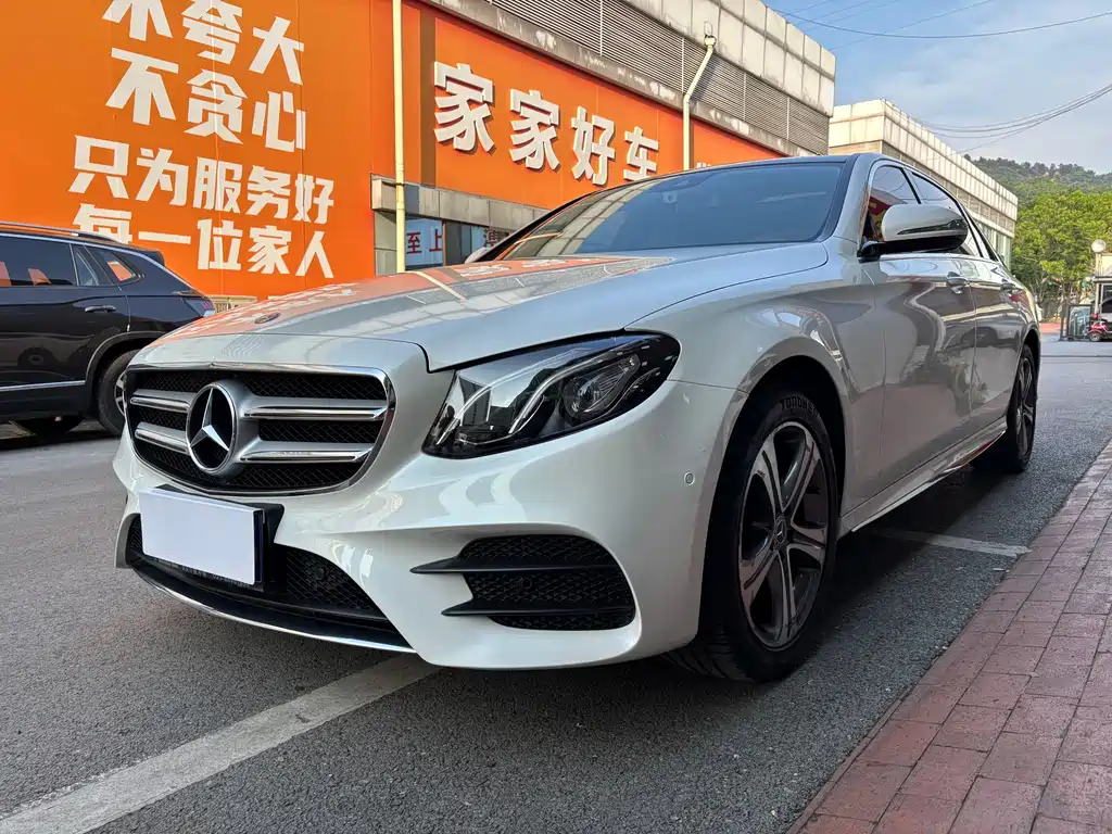 Mercedes-Benz E-Class 2017 — фото 1