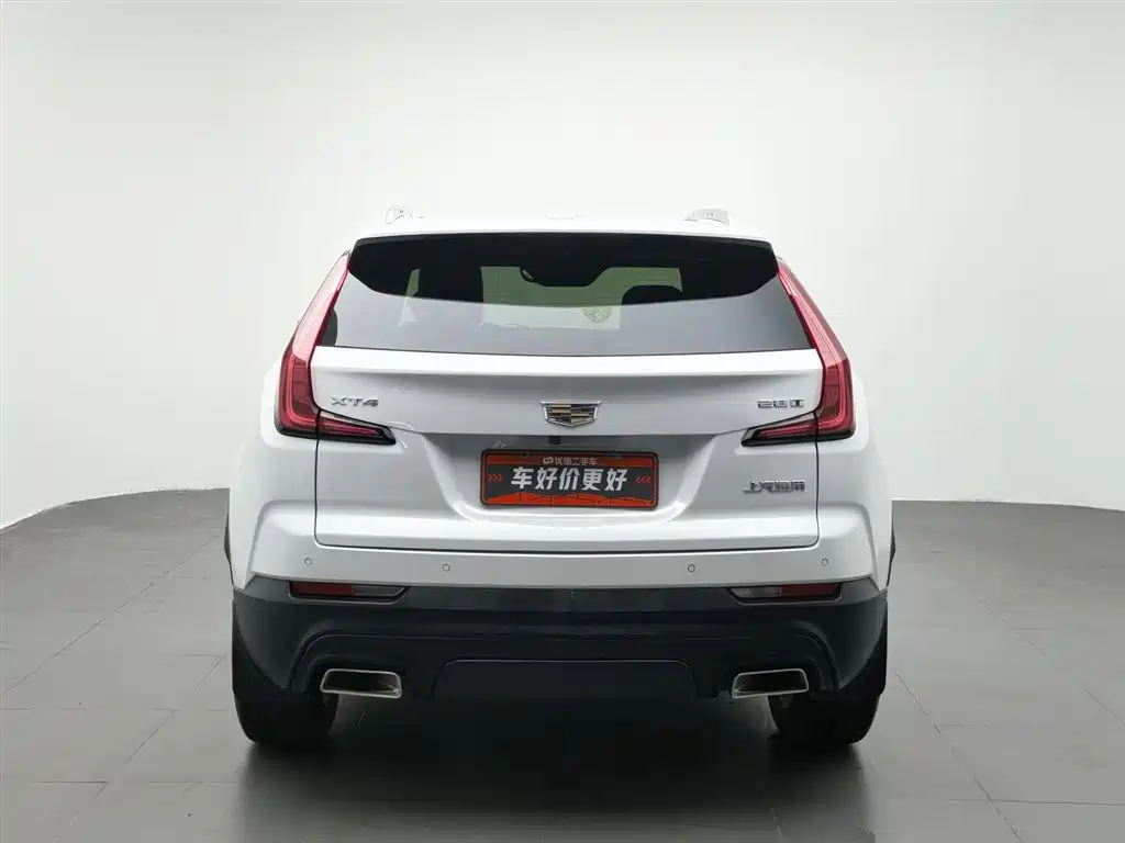 Cadillac XT4 2020 — фото 4