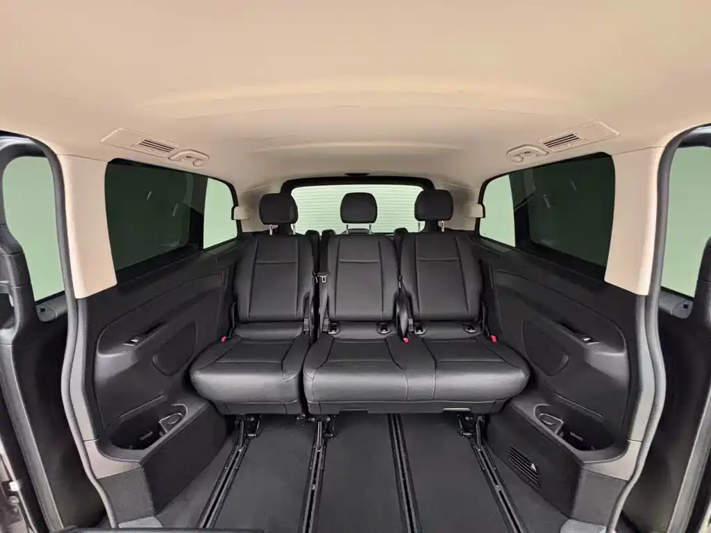 Mercedes-Benz Vito 2023 — фото 21