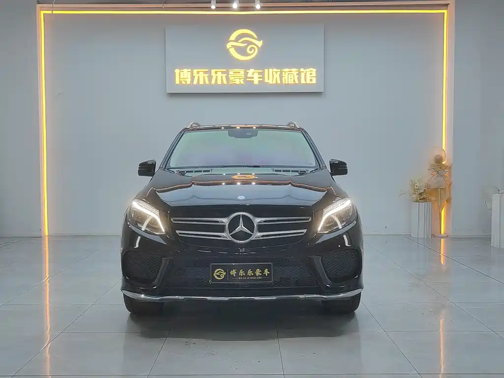 Mercedes-Benz GLE 2016 — фото 2