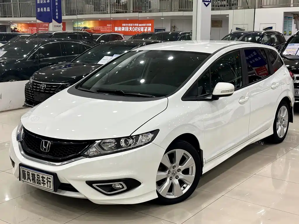 Honda Jade 2015 — фото 21
